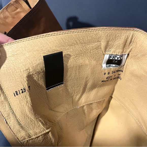 NEW Frye Melissa Button Lug Back-Zip Leather Knee High Boot in Cognac - Picture 9 of 13